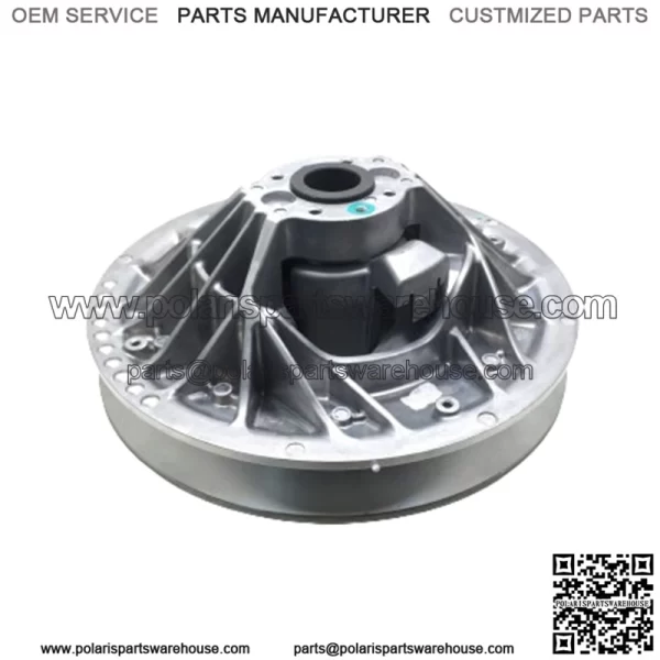 Snowmobile clutch driven wheel
